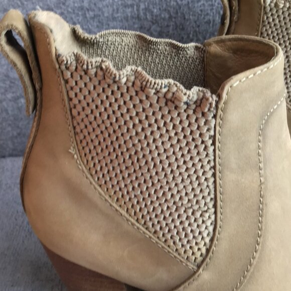 UGG Ankle Cobie Nubuck Leather Heel Chelsea Bootie 1010191 Size 7.5 - Picture 8 of 13